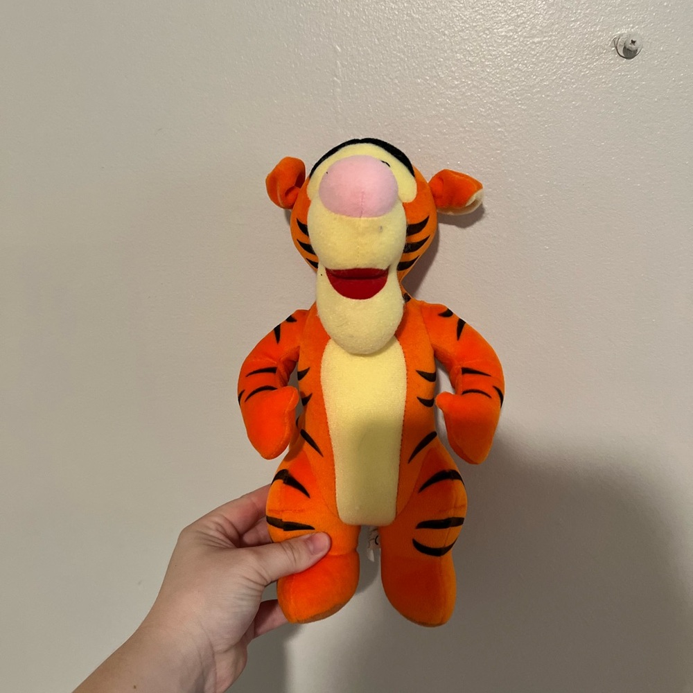 Tigger - Picture 2 of 4